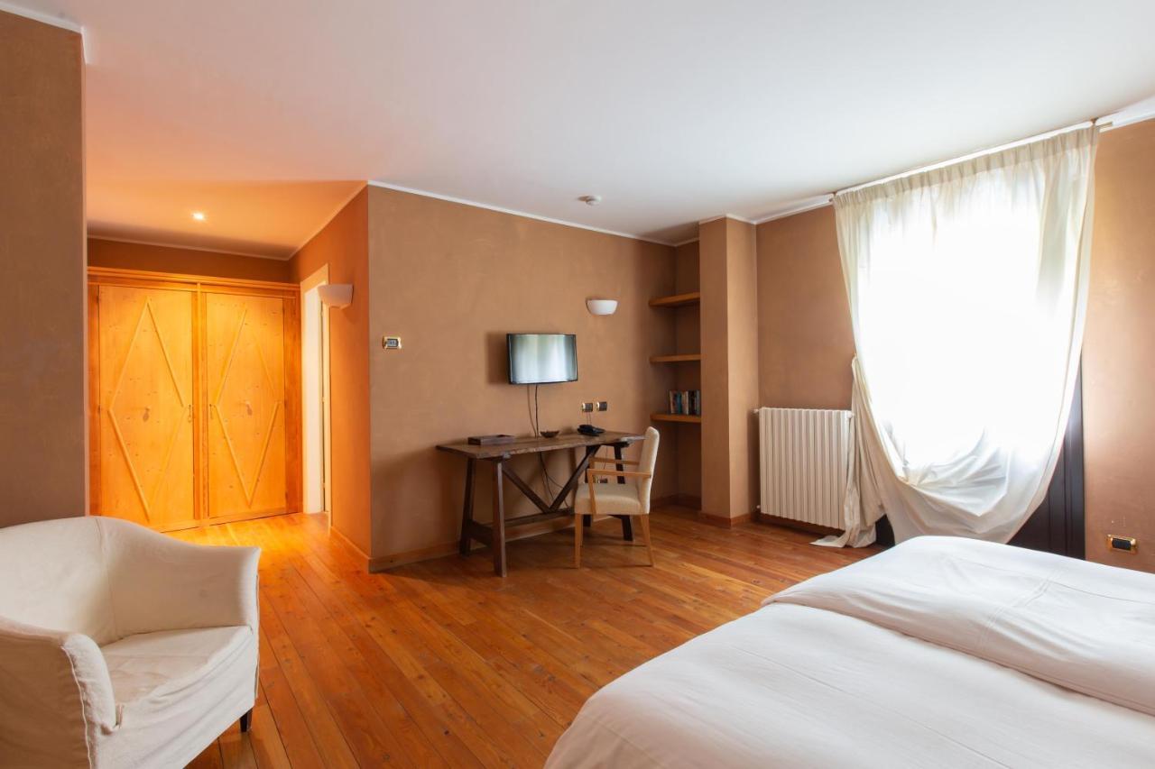 Hotel Cristallo 3*